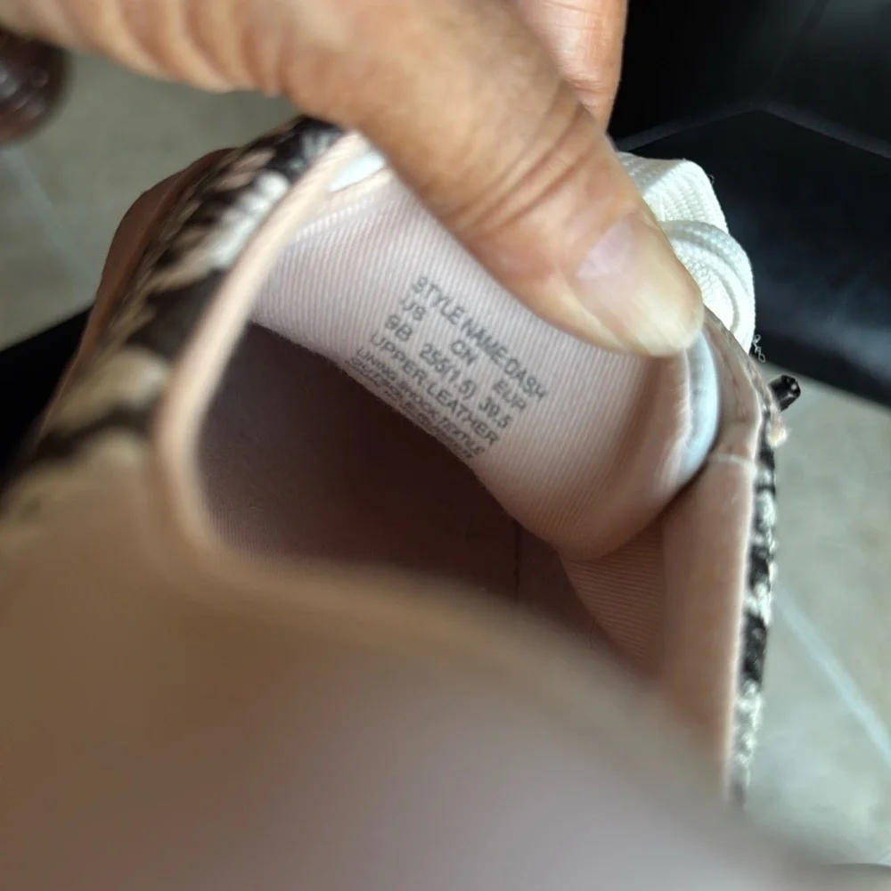 Kate Spade White and Pink Minimalist Sneakers